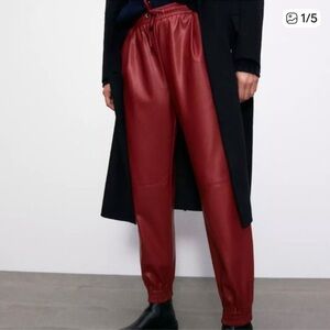 Zara Red High Rise Faux Leather Relaxed Fit pull on Preppy Jogger Pants XS/W26